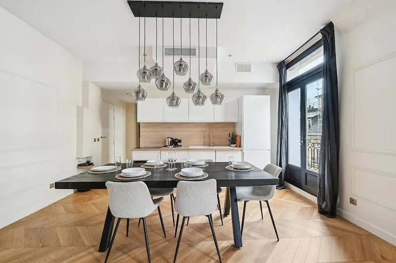 293 Arc De Triomphe - Superb Apartament
