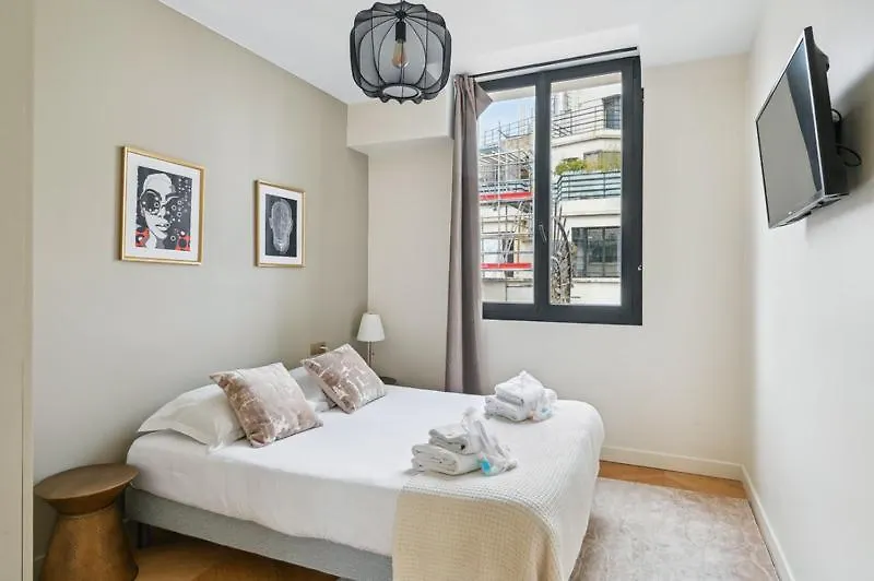 293 Arc De Triomphe - Superb Apartament